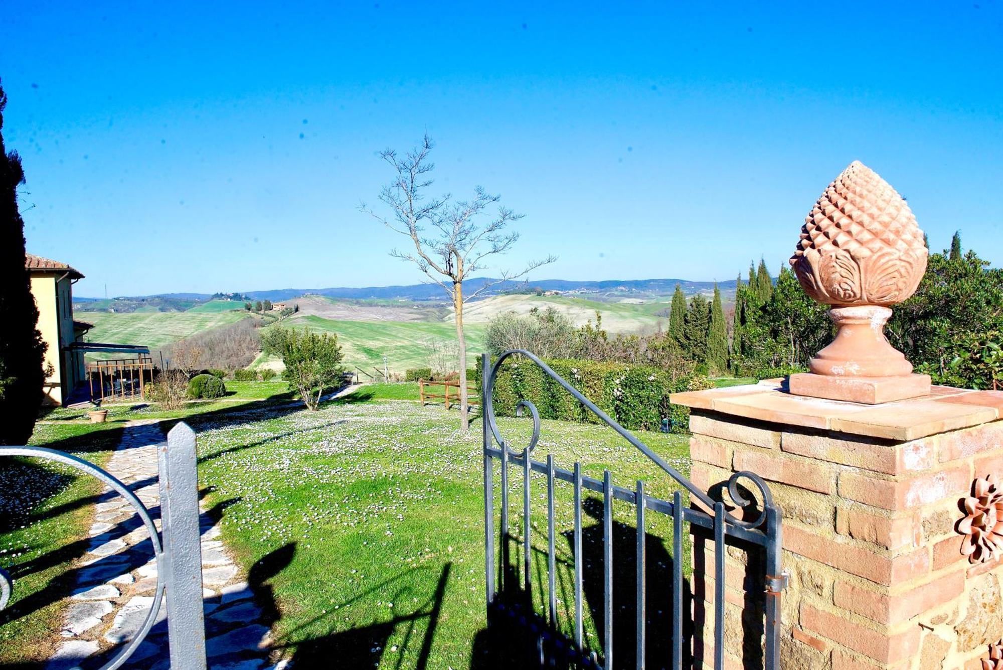 Agriturismo Caliano Asciano Bagian luar foto